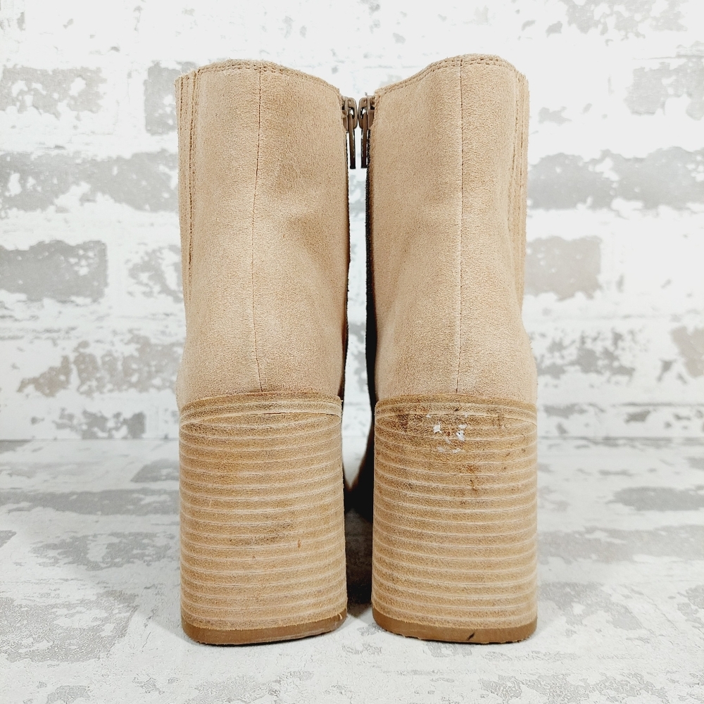 NEW Andre Assous Naia Suede Tan Block Heel Ankle Bootie i468 - Picture 6 of 12